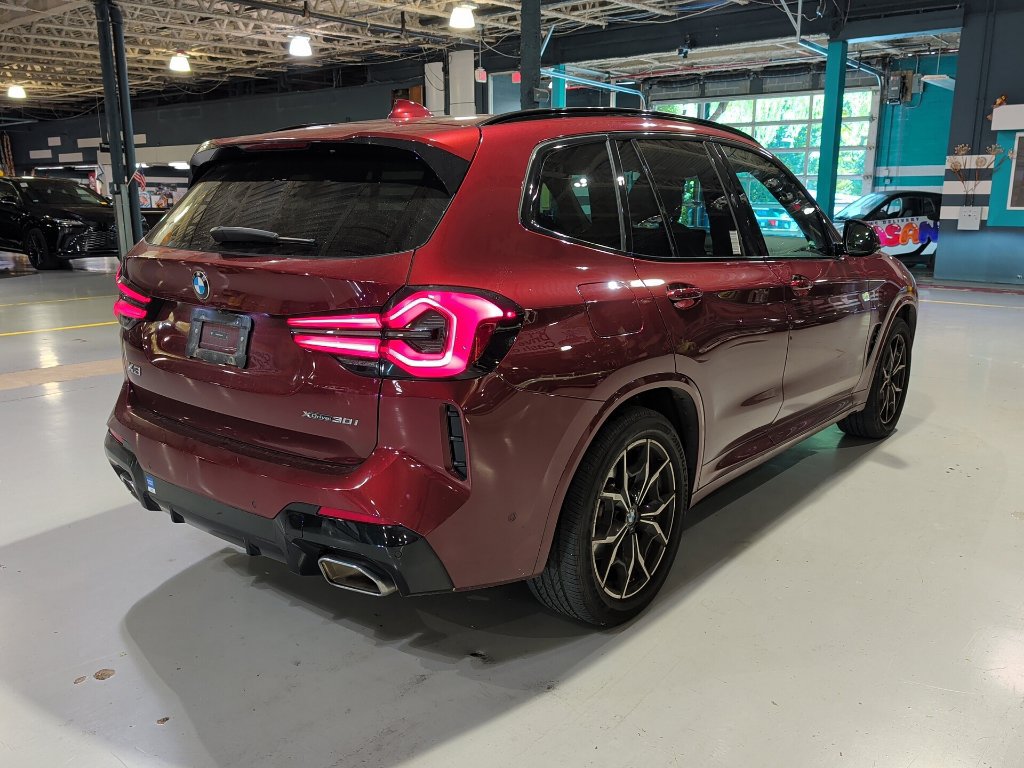 Certified 2024 BMW X3 xDrive30i w/ Premium Package AWD/4WD image 9