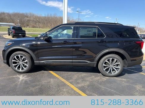 New 2026 Ford Explorer ST-Line AWD/4WD image 4