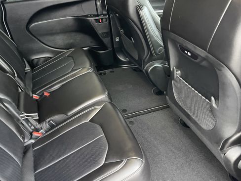 New 2026 Chrysler Pacifica Select image 23