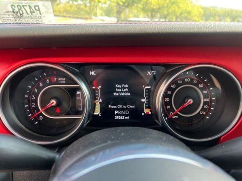 Used 2020 Jeep Wrangler Unlimited Rubicon w/ Dual Top Group image 14