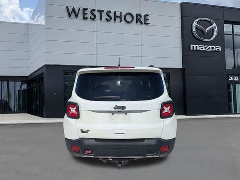 Used 2019 Jeep Renegade Trailhawk AWD/4WD image 4