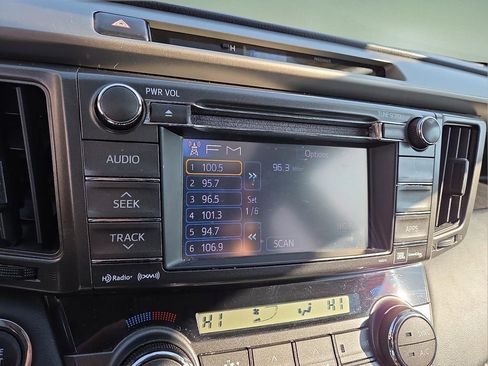 Used 2013 Toyota RAV4 Limited image 18