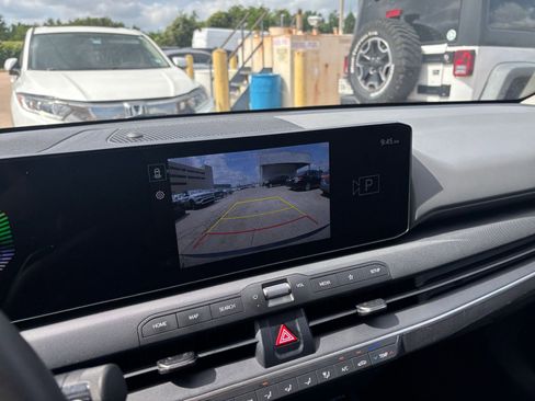 Used 2025 Kia K4 FWD image 22
