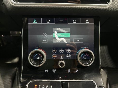 Used 2019 Land Rover Range Rover Velar R-Dynamic SE AWD/4WD image 63