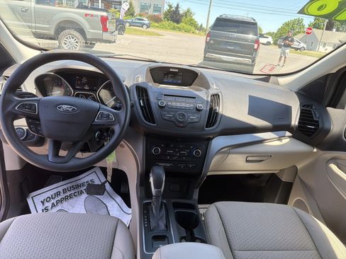 Used 2018 Ford Escape SE AWD/4WD image 14