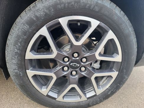 Used 2025 Chevrolet Blazer RS w/ Enhanced Convenience Package image 16