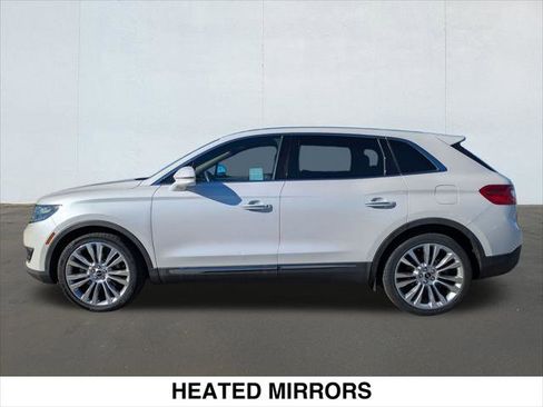 Used 2016 Lincoln MKX Reserve w/ Luxury Package image 2