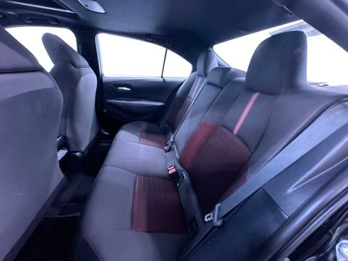 Used 2025 Toyota Corolla SE w/ SE Premium Package image 36