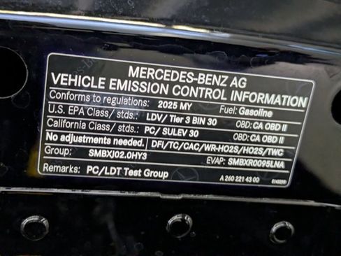 Certified 2025 Mercedes-Benz GLB 250 GLB 250 image 23