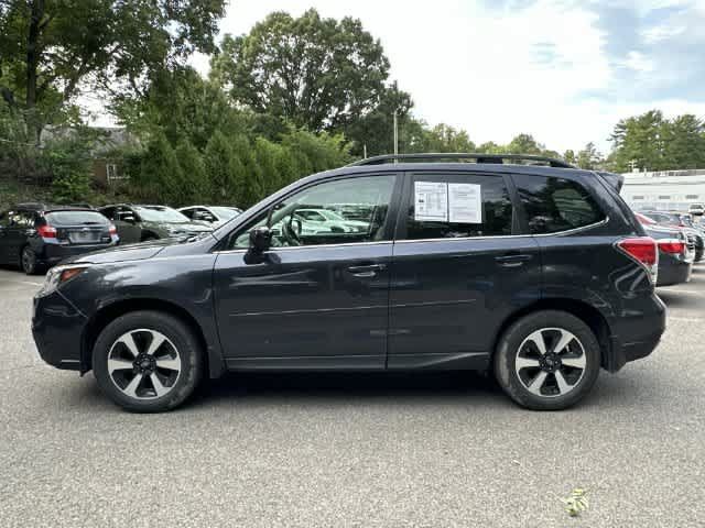 Used 2017 Subaru Forester 2.5i Limited AWD/4WD image 2