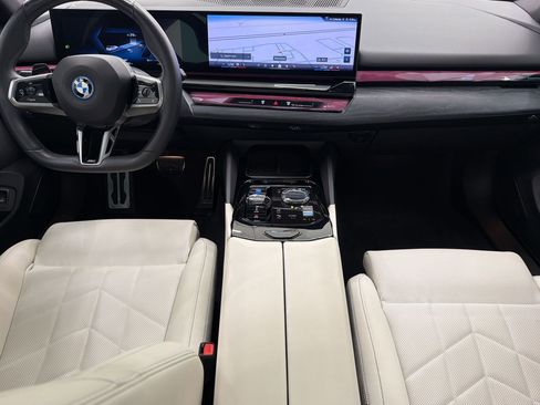 Certified 2024 BMW i5 eDrive40i w/ Executive Package RWD image 16