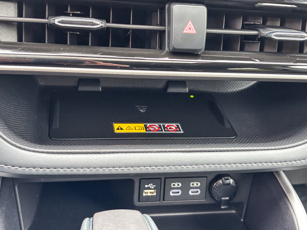 Used 2026 Toyota Highlander XLE AWD/4WD image 25