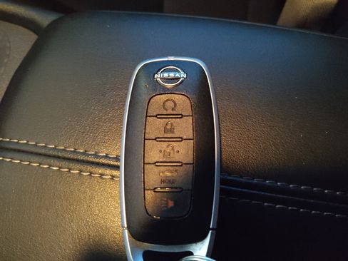 Used 2025 Nissan Sentra SV w/ All-Weather Package FWD image 32