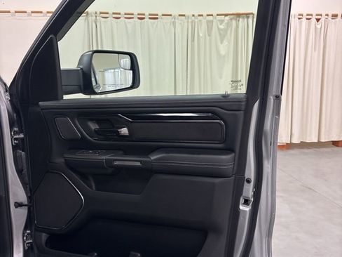 Used 2022 RAM 1500 Laramie image 30