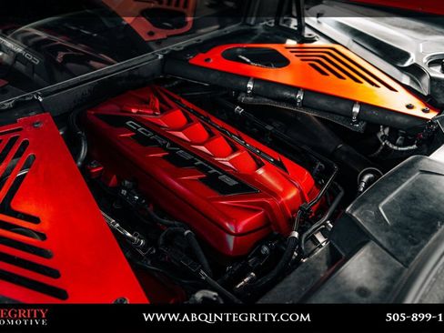 Used 2022 Chevrolet Corvette Stingray Preferred Cpe w/ Z51 Performance Package RWD image 39