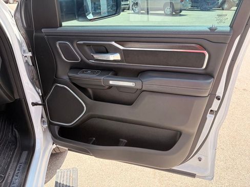 Used 2022 RAM 1500 Laramie RWD image 11