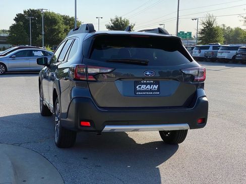 Used 2025 Subaru Outback Limited AWD/4WD image 5