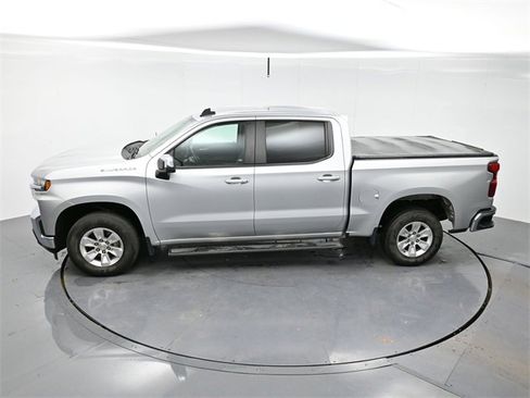 Used 2021 Chevrolet Silverado 1500 LT image 20