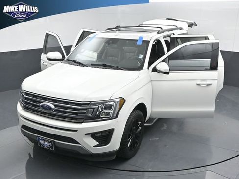 Used 2020 Ford Expedition Max XLT w/ Equipment Group 202A image 26