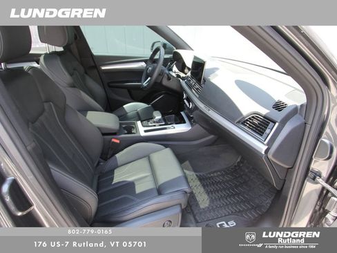 Used 2024 Audi Q5 2.0T Premium AWD/4WD image 18