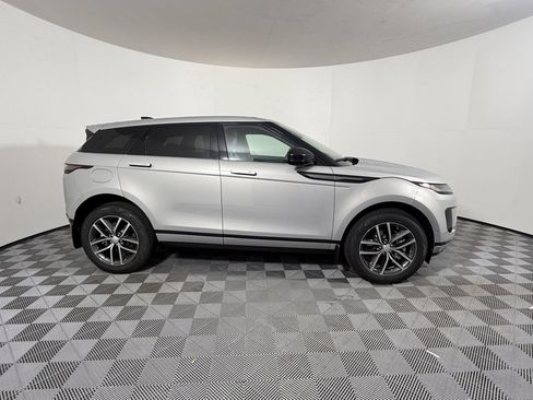 Used 2026 Land Rover Range Rover Evoque S AWD/4WD image 7