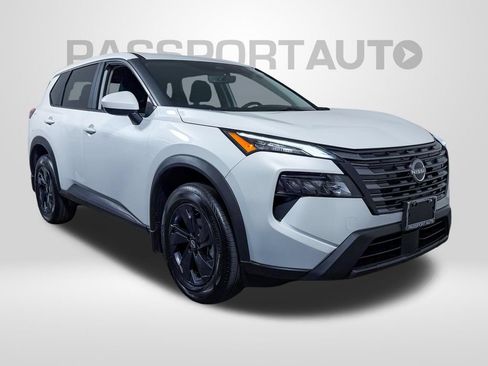 Certified 2026 Nissan Rogue SV w/ Cold Weather Package AWD/4WD image 3
