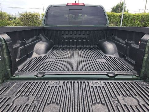 Certified 2025 Nissan Frontier Pro-X RWD image 13