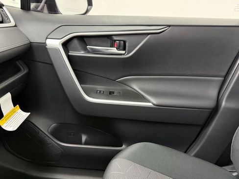 New 2025 Toyota RAV4 XLE w/ Convenience Package image 24