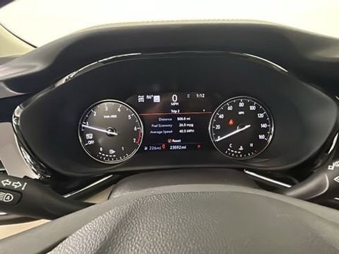 Used 2023 Buick Envision Avenir AWD/4WD image 17