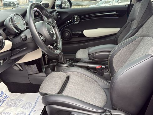 Used 2018 MINI Cooper S image 21