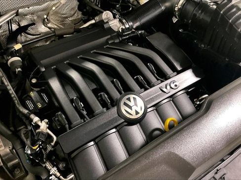 Used 2019 Volkswagen Atlas SEL Premium image 31
