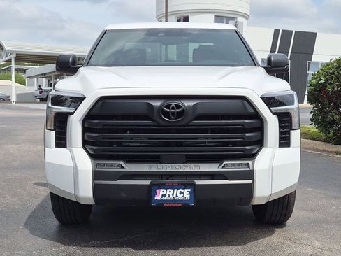 Used 2025 Toyota Tundra SR5 w/ SX Package RWD image 2