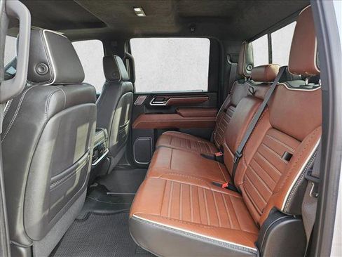 Used 2024 GMC Sierra 2500 Denali Ultimate image 20