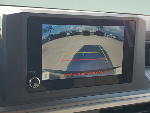 Used 2024 Toyota Tacoma SR5 image 17