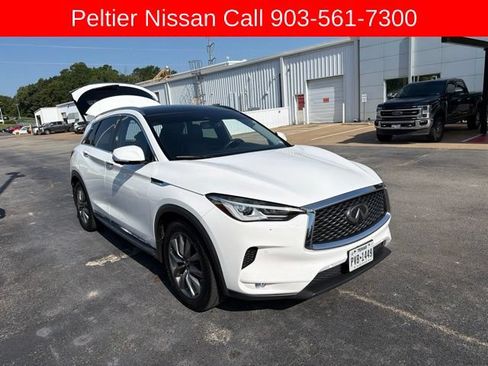 Used 2019 INFINITI QX50 Essential w/ Premium Heat Package FWD image 1