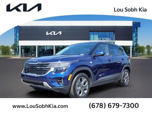 Certified 2026 Kia Seltos LX FWD image 1