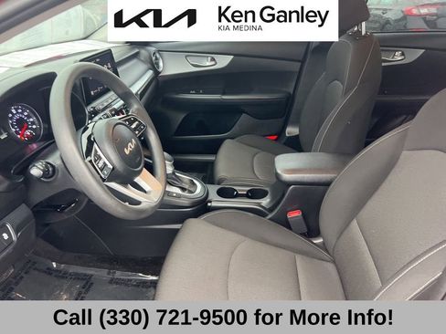 Certified 2023 Kia Forte LXS image 41