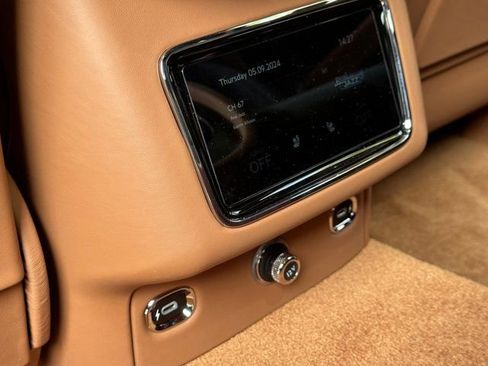 New 2024 Bentley Bentayga image 34