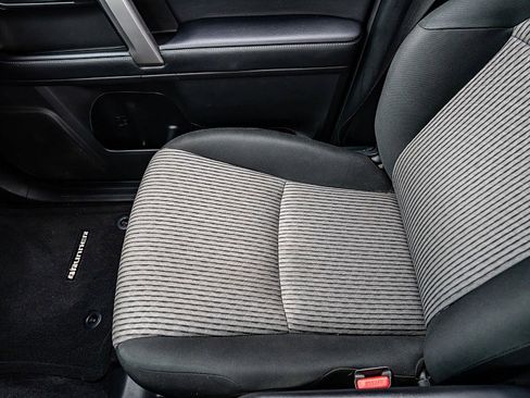 Used 2022 Toyota 4Runner SR5 RWD image 30