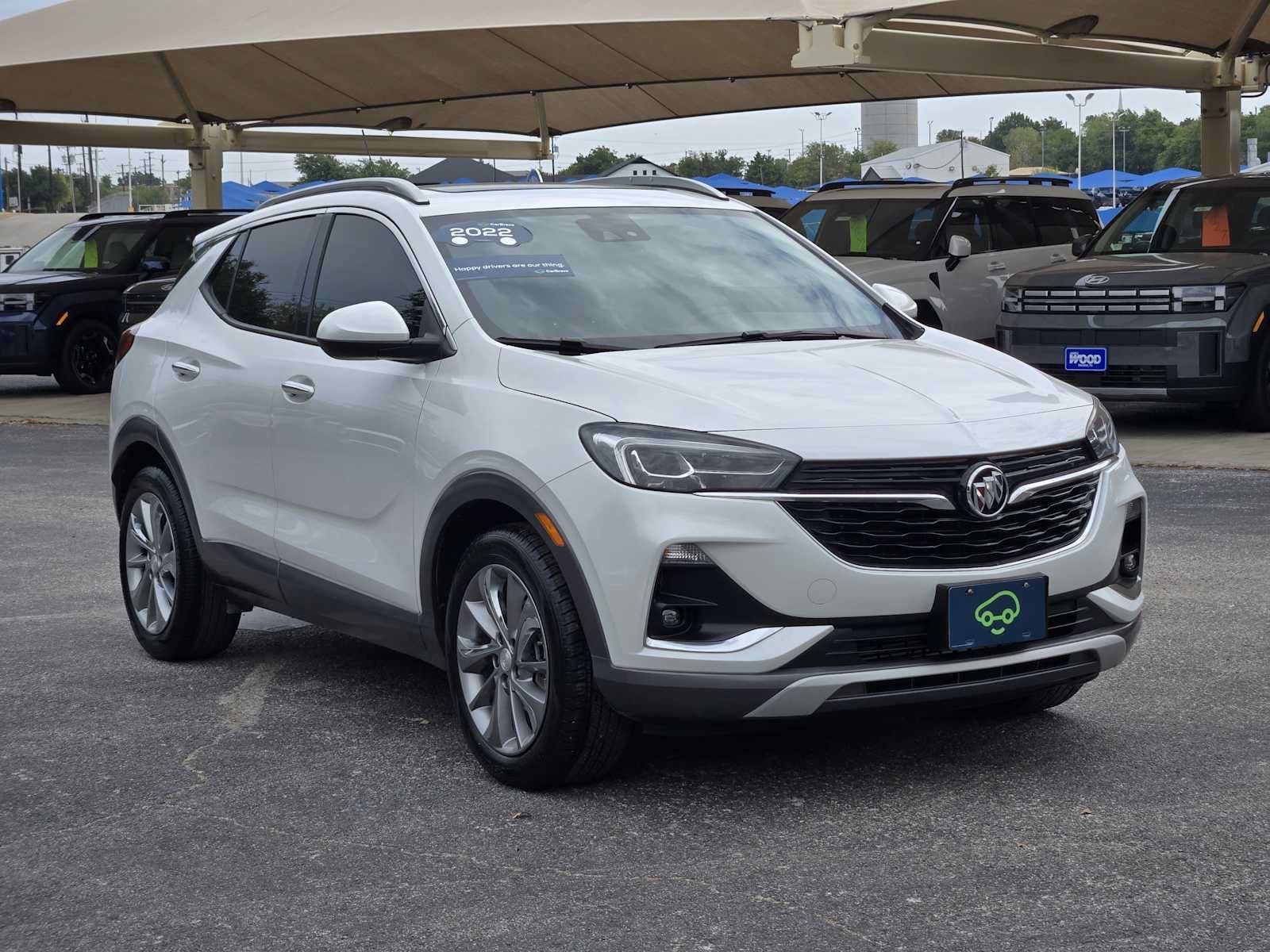 Certified 2022 Buick Encore GX Essence w/ Experience Buick Package FWD image 2
