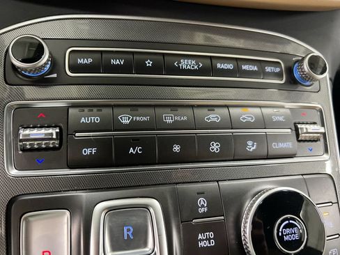 Used 2023 Hyundai Santa Fe Calligraphy w/ Cargo Package FWD image 17