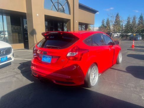 Used 2013 Ford Focus ST image 6