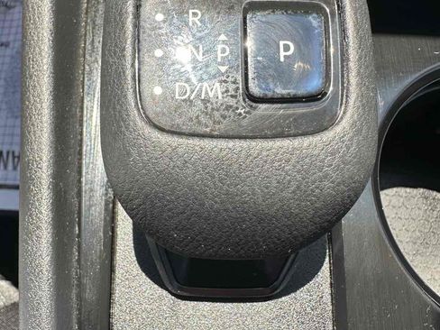 Used 2021 Nissan Rogue SV FWD image 20
