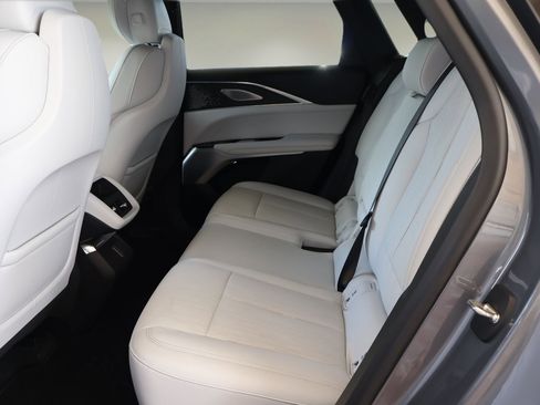 Certified 2023 Cadillac Lyriq 2WD image 14