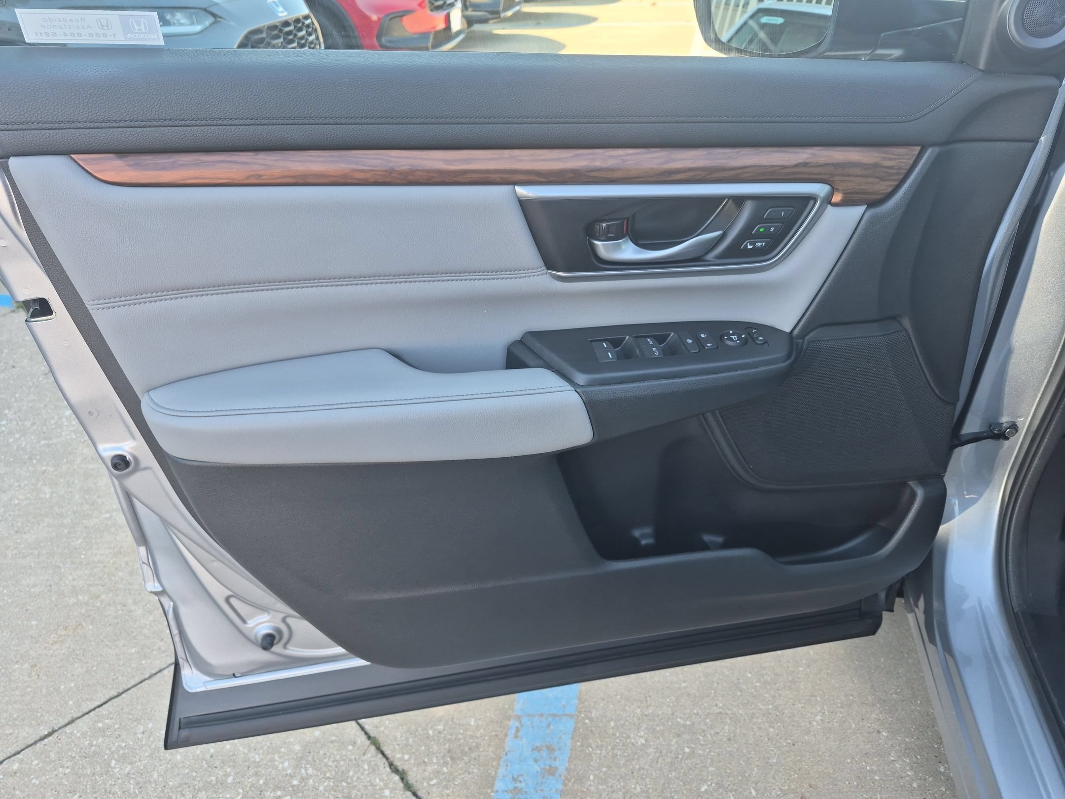 Used 2022 Honda CR-V EX-L image 12