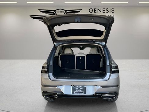 Used 2022 Genesis GV80 3.5T w/ Advanced Package 06 image 11
