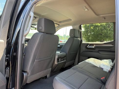 New 2026 Chevrolet Silverado 1500 LT Trail Boss w/ Convenience Package II AWD/4WD image 15