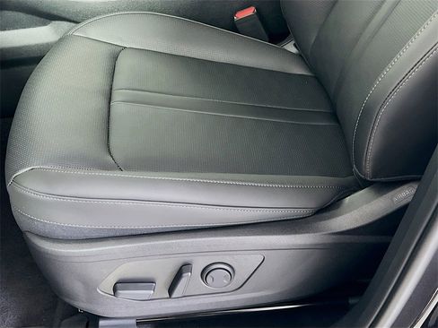 New 2026 Kia Sorento S image 13