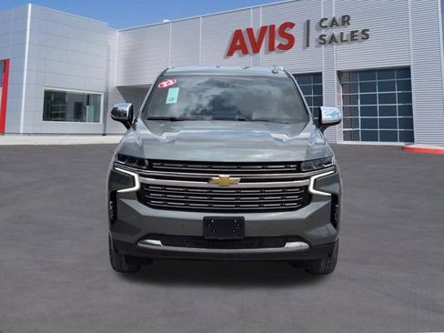 Used 2023 Chevrolet Suburban Premier AWD/4WD image 2