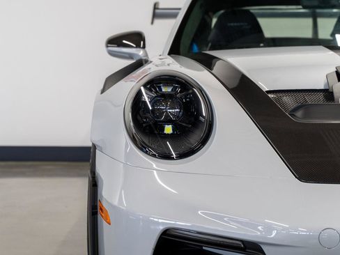 Used 2025 Porsche 911 GT3 RS image 35